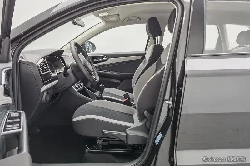 Jetta VS5 2024 280TSI Manual Pioneer Edition — миниатюра 17