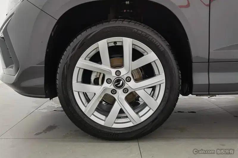 Jetta VS5 2024 280TSI Manual Pioneer Edition — миниатюра 8