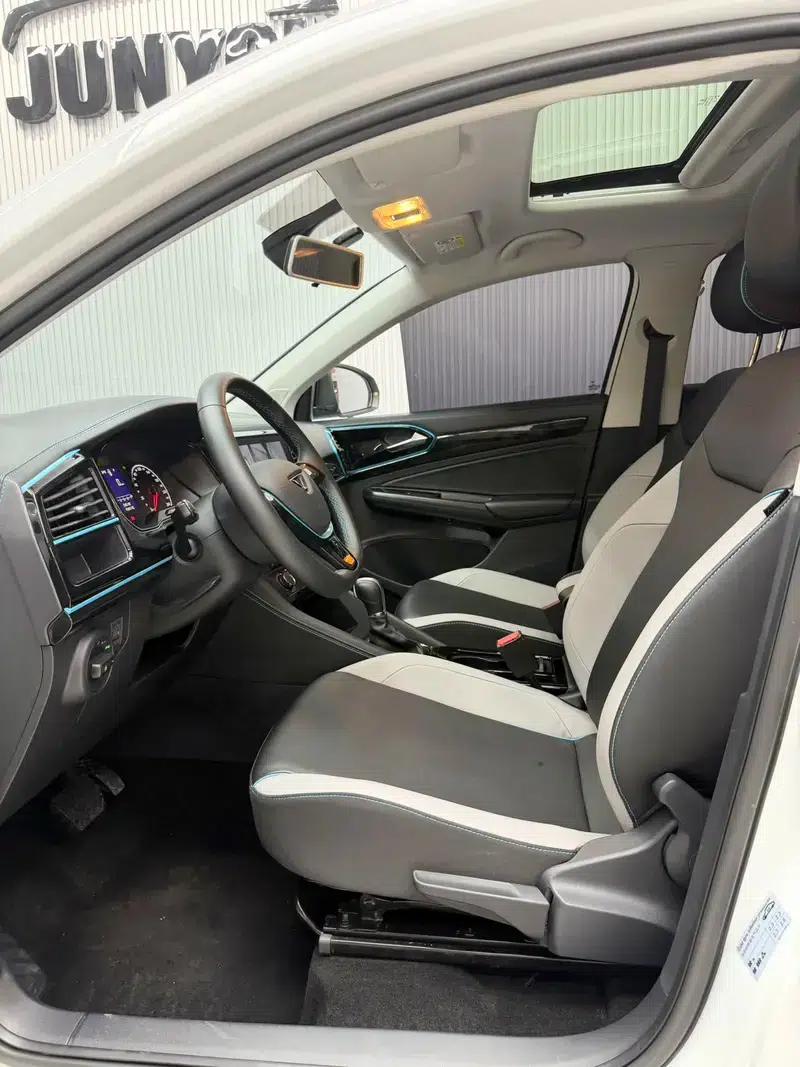 Jetta VS5 2023 280TSI Automatic Entry-Level Edition — миниатюра 16