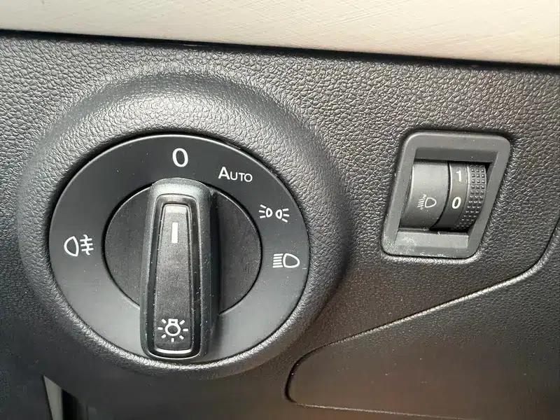 Jetta VS5 2023 280TSI Automatic Enjoy Edition — миниатюра 17