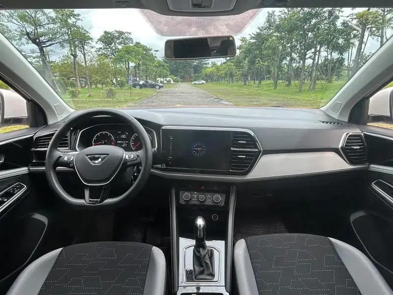 Jetta VS5 2023 280TSI Automatic Entry-Level Edition — миниатюра 14