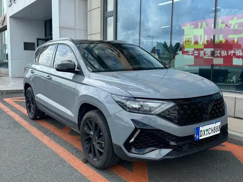 Jetta VS5 2023 280TSI Automatic High-Gloss Enjoy Edition — миниатюра 3