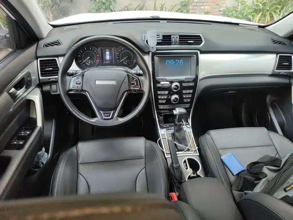 Haval H2 2017 Red Label 1.5T Automatic Two-Wheel Drive Elite — миниатюра 5
