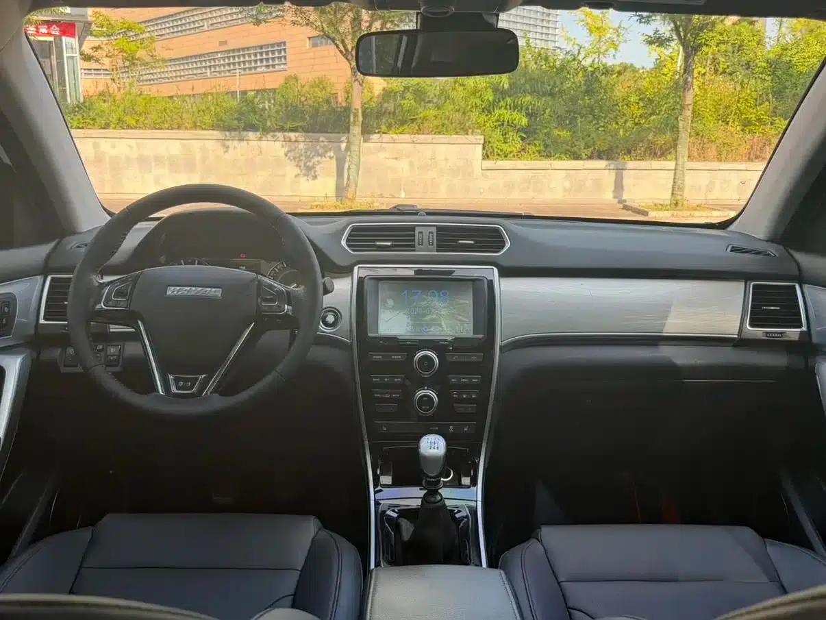 Haval H2 2016 Red Label 1.5T Manual 2WD Luxury — миниатюра 15
