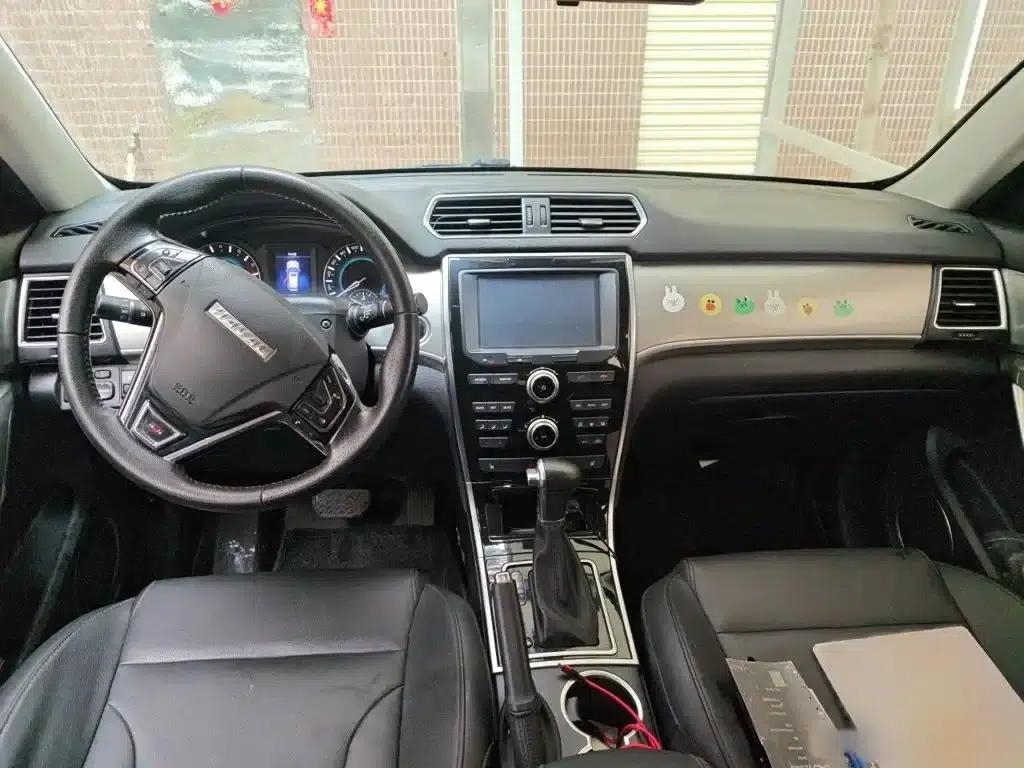 Haval H2 2017 Red Label 1.5T Automatic Two-Wheel Drive Elite — миниатюра 13