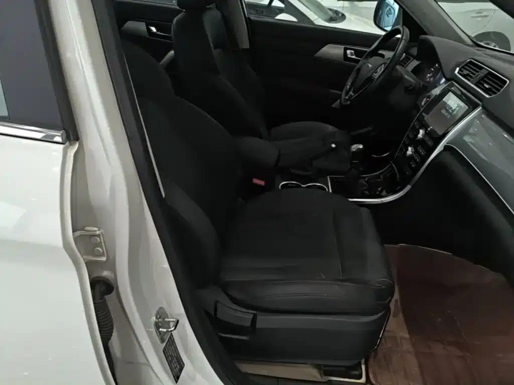 Haval H2 2014 1.5T Manual 2WD Elite Edition — миниатюра 25