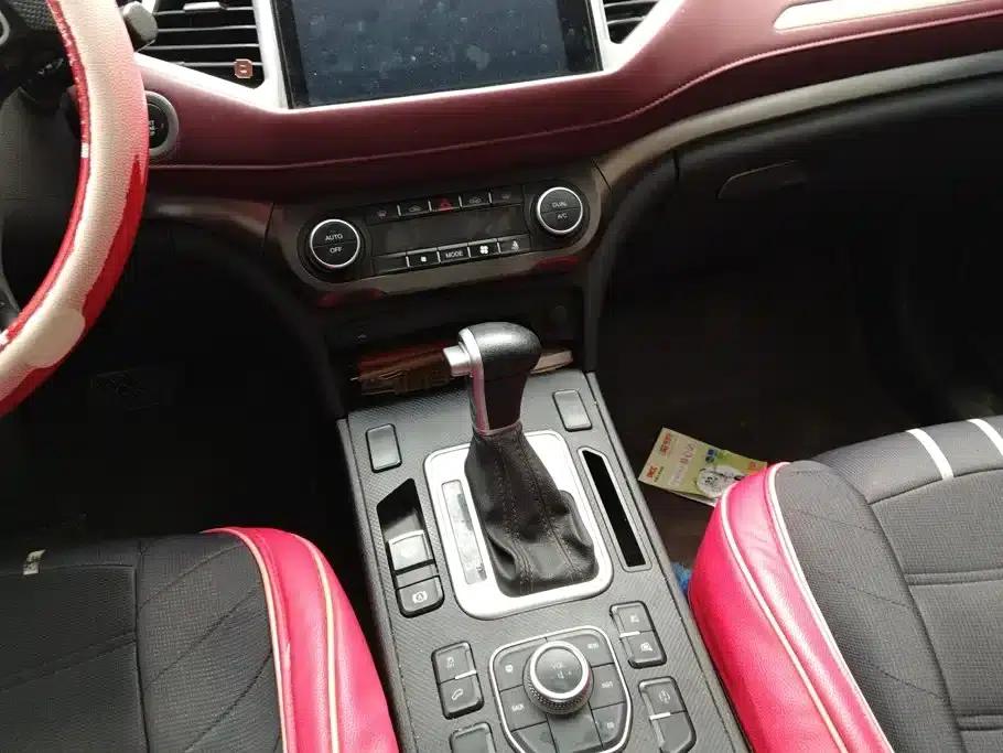 Haval H6 Coupe 2018 Red Label 1.5T Automatic 2WD Luxury — миниатюра 16