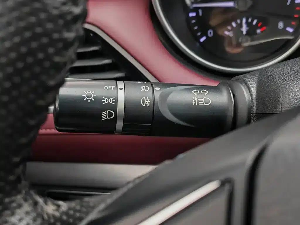 Haval H6 Coupe 2019 1.5T Automatic 2WD Luxury Intelligent Edition (National V Emission Standard) — миниатюра 21