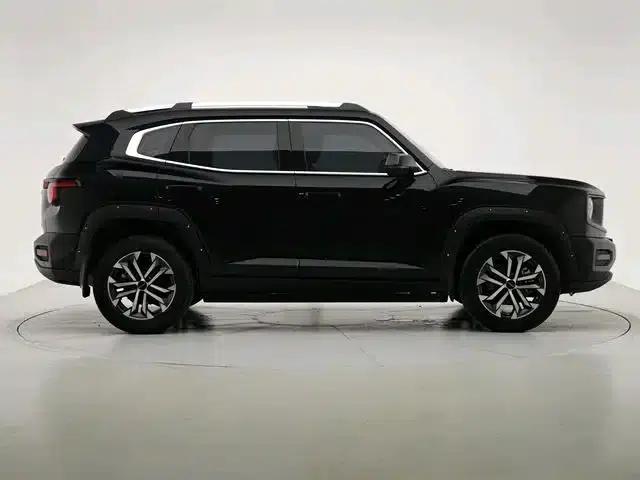 Haval Big Dog PLUS 2023 2.0T 2WD Trendy Wild Edition Plus — миниатюра 1