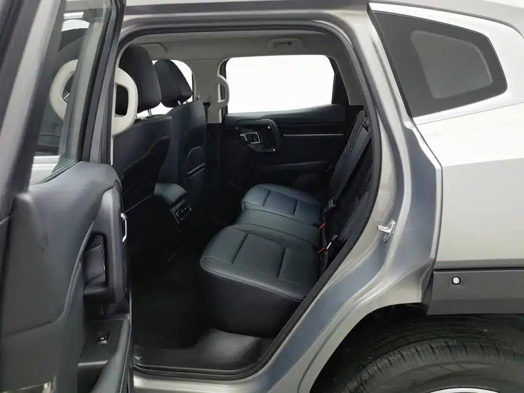 Haval Big Dog PLUS 2023 1.5T 2WD Trendy Wild Edition Plus — миниатюра 15