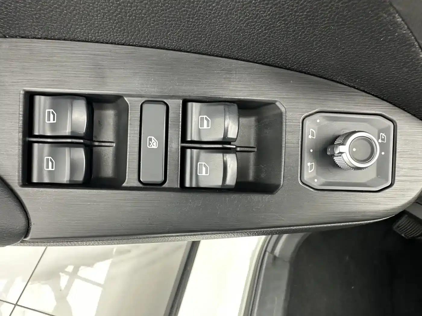 Haval Chitu 2022 Enjoy Edition 1.5T Bronze Rabbit — миниатюра 12