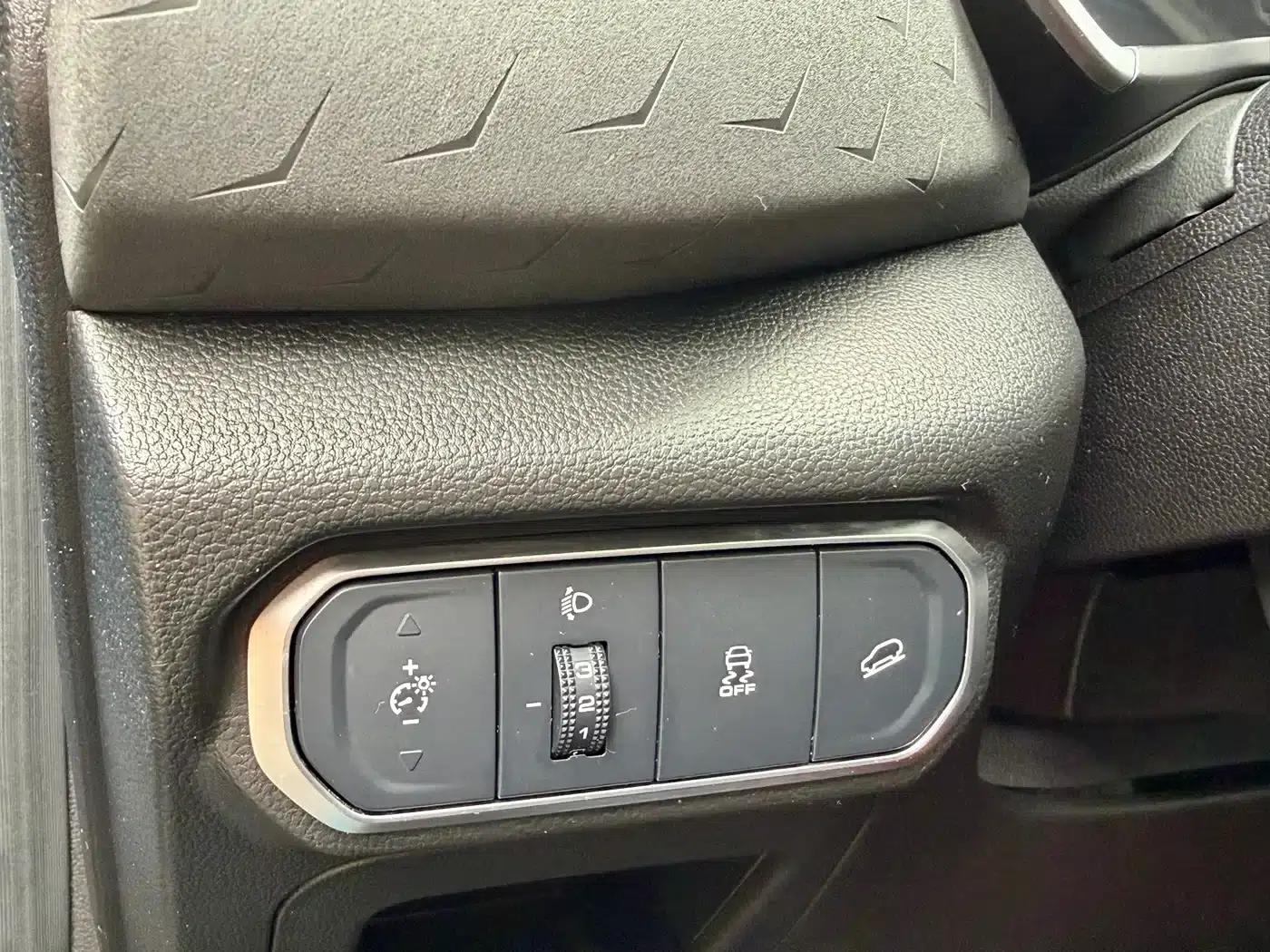 Haval Chitu 2022 Enjoy Edition 1.5T Bronze Rabbit — миниатюра 6