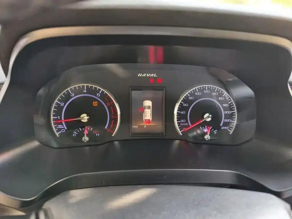 Haval H2s 2017 Red Label 1.5T Dual-Clutch Elite — миниатюра 4