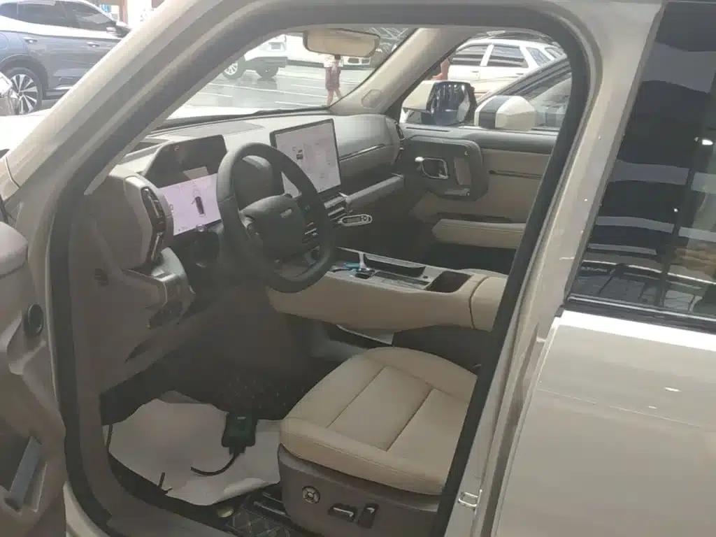 Haval Big Dog PLUS New Energy 2026 Hi4 150km Trendy Electric Edition — миниатюра 15