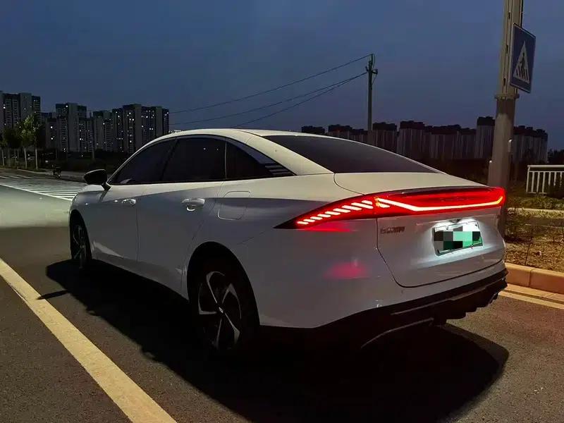 Galaxy L6 2025 1.5 EM-i DHT 60KM Starter Edition — миниатюра 4