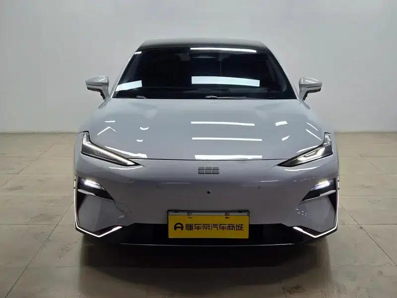 Galaxy E8 2025 Model 700km Long-Range Intelligent Driving Edition — миниатюра 2