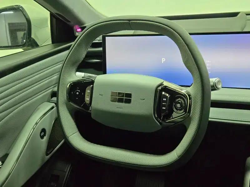 Galaxy E8 2025 Model 700km Long-Range Intelligent Driving Edition — миниатюра 16
