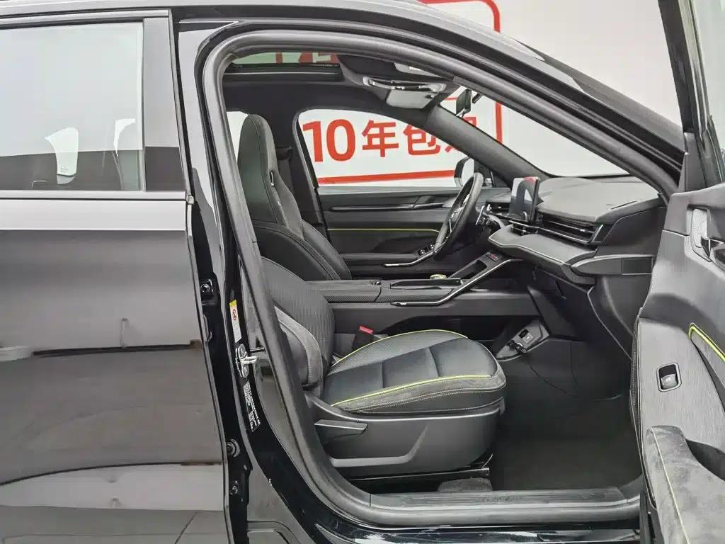 Haval H6S 2022 2.0T 2WD Joyful Edition — миниатюра 23