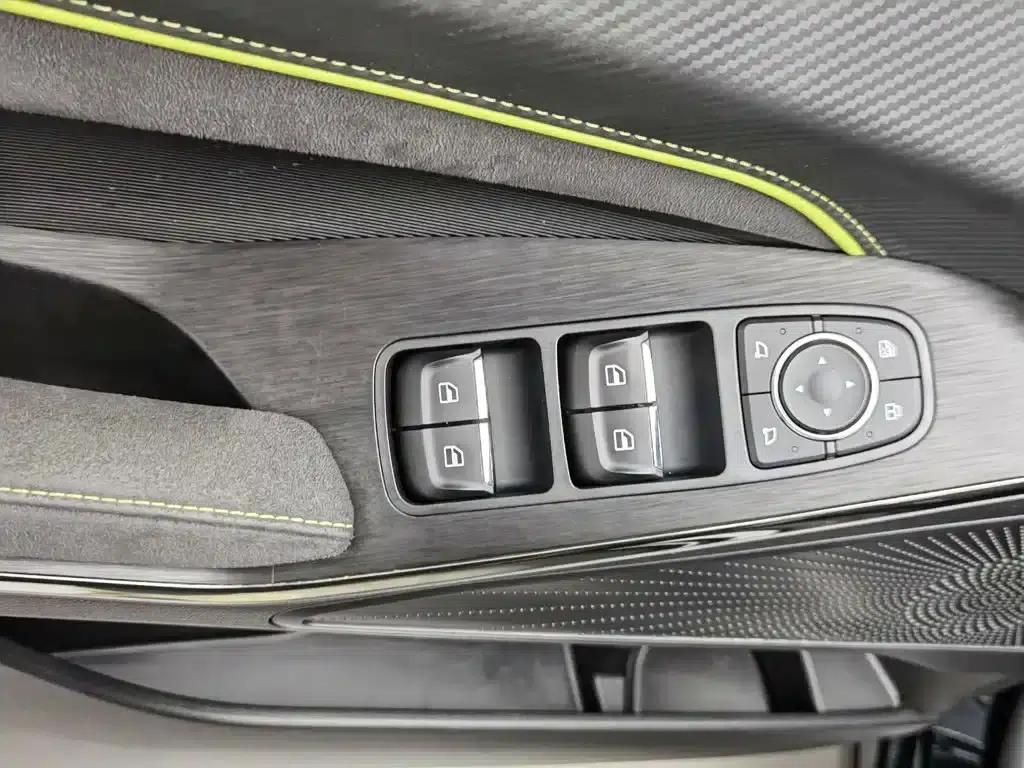 Haval H6S 2022 2.0T 2WD Joyful Edition — миниатюра 9