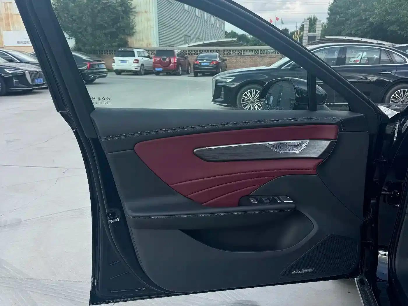 Hongqi H5 2026 2.0T Automatic Flagship Pro Edition — миниатюра 6