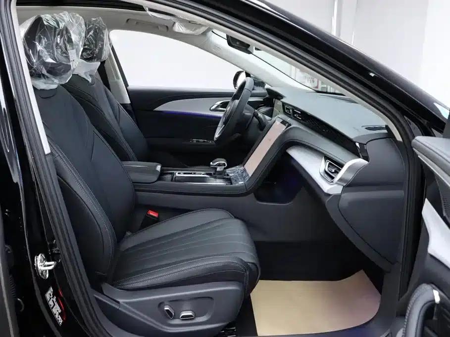 Hongqi H5 2025 2.0T Automatic Flagship Edition — миниатюра 17