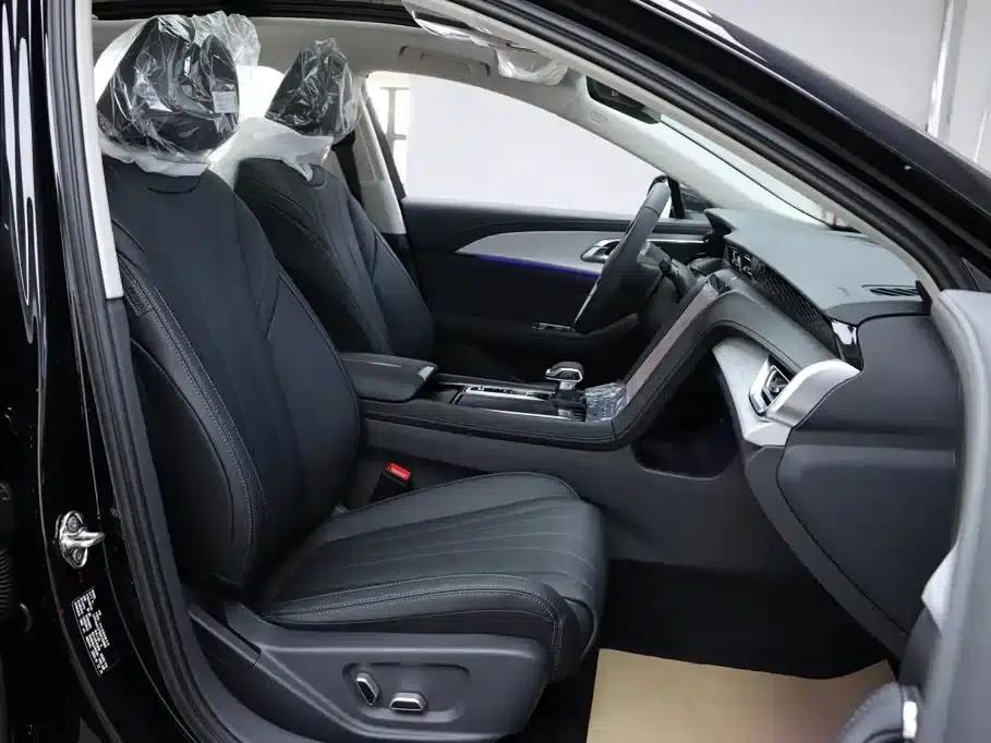 Hongqi H5 2025 2.0T Automatic Flagship Edition — миниатюра 18
