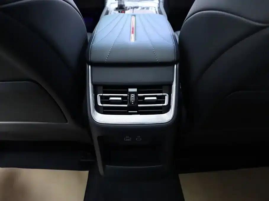 Hongqi H5 2025 2.0T Automatic Flagship Edition — миниатюра 19