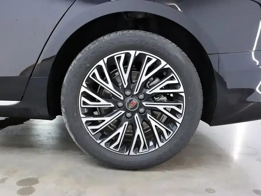 Hongqi H5 2025 2.0T Automatic Flagship Edition — миниатюра 30