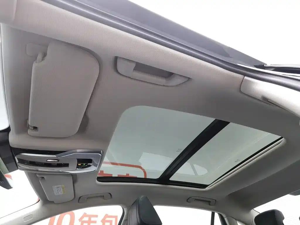 Hongqi H5 2025 1.5T DCT Flag Edition — миниатюра 14