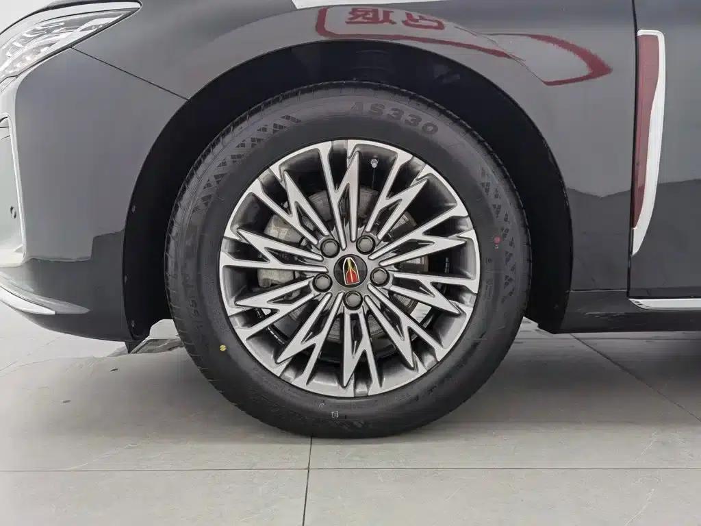 Hongqi H5 2025 1.5T DCT Flag Edition — миниатюра 17