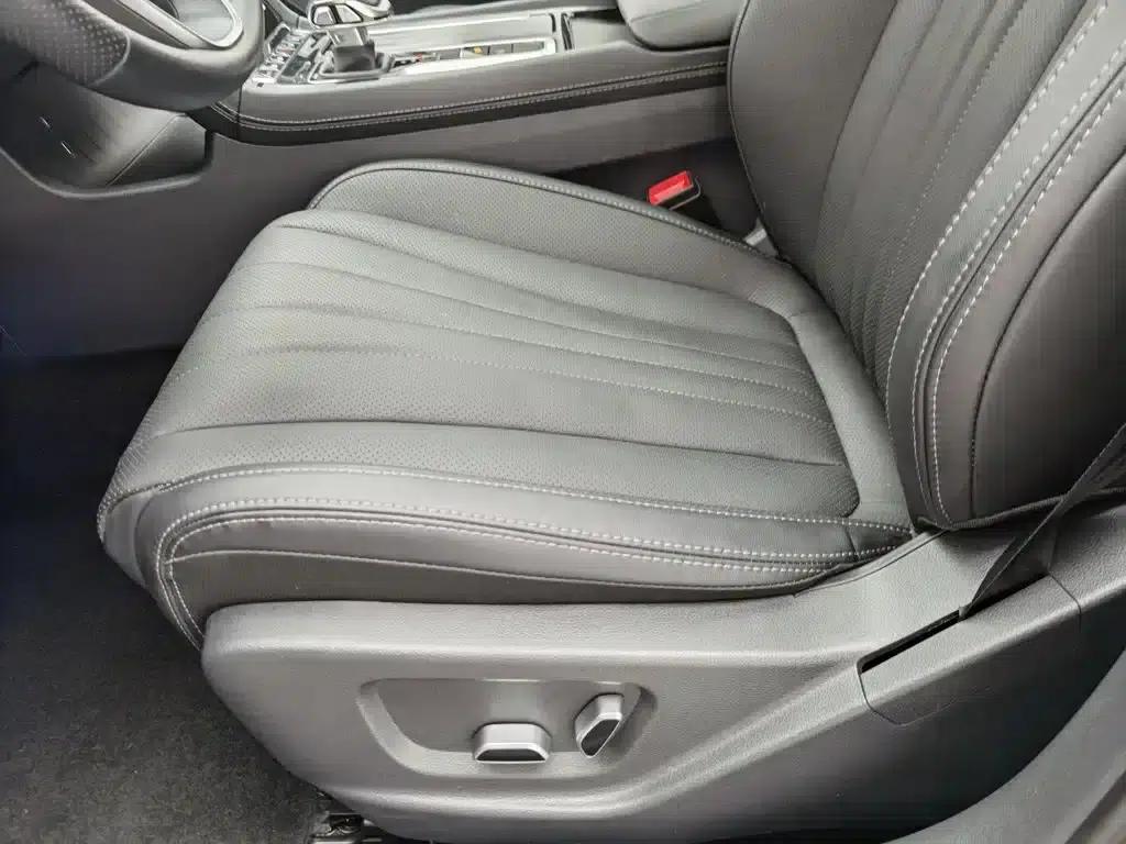 Hongqi H5 2025 1.5T DCT Flag Edition — миниатюра 20