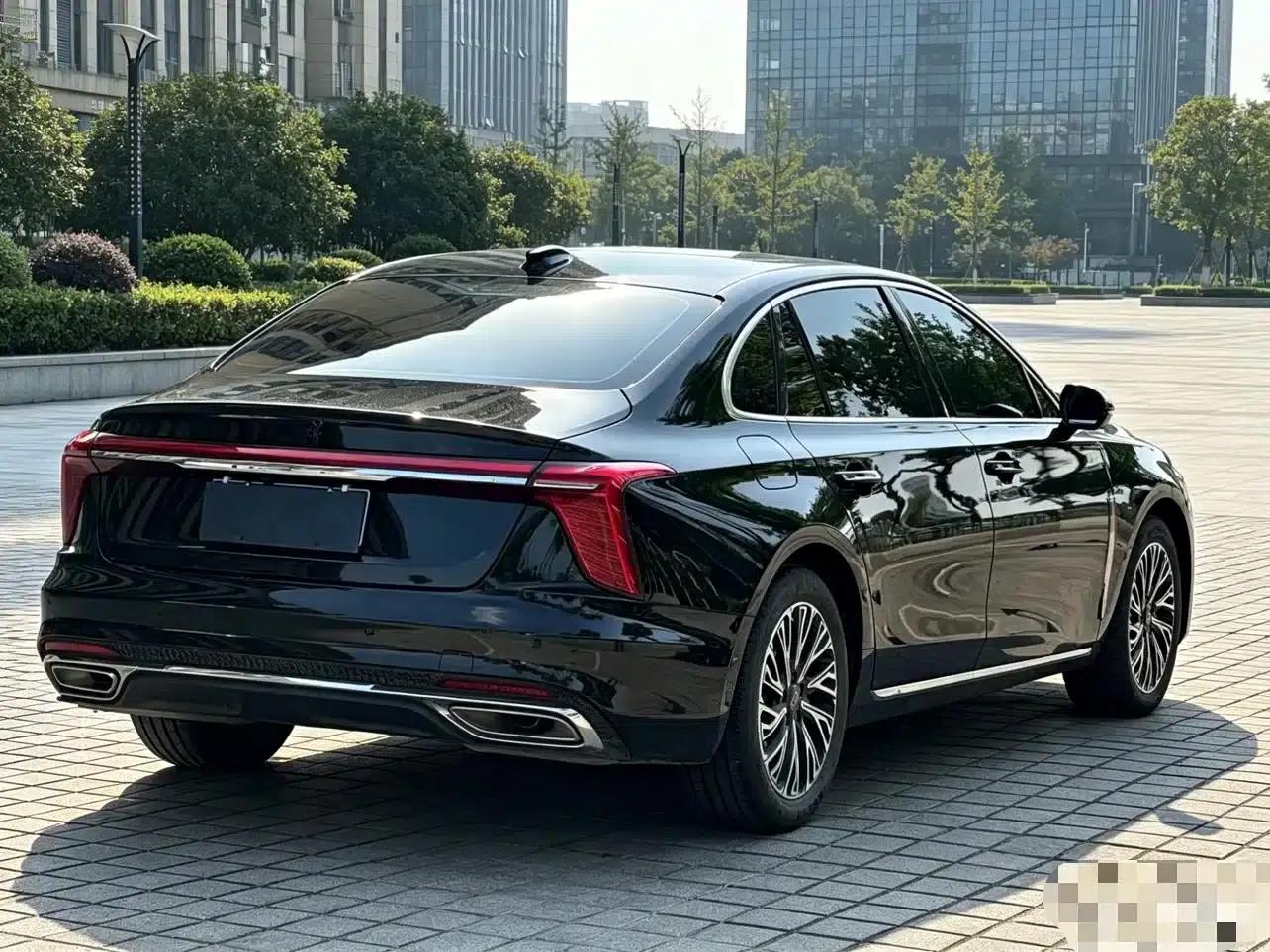 Hongqi H5 2023 1.5T DCT Intelligent Flagship Edition — миниатюра 7