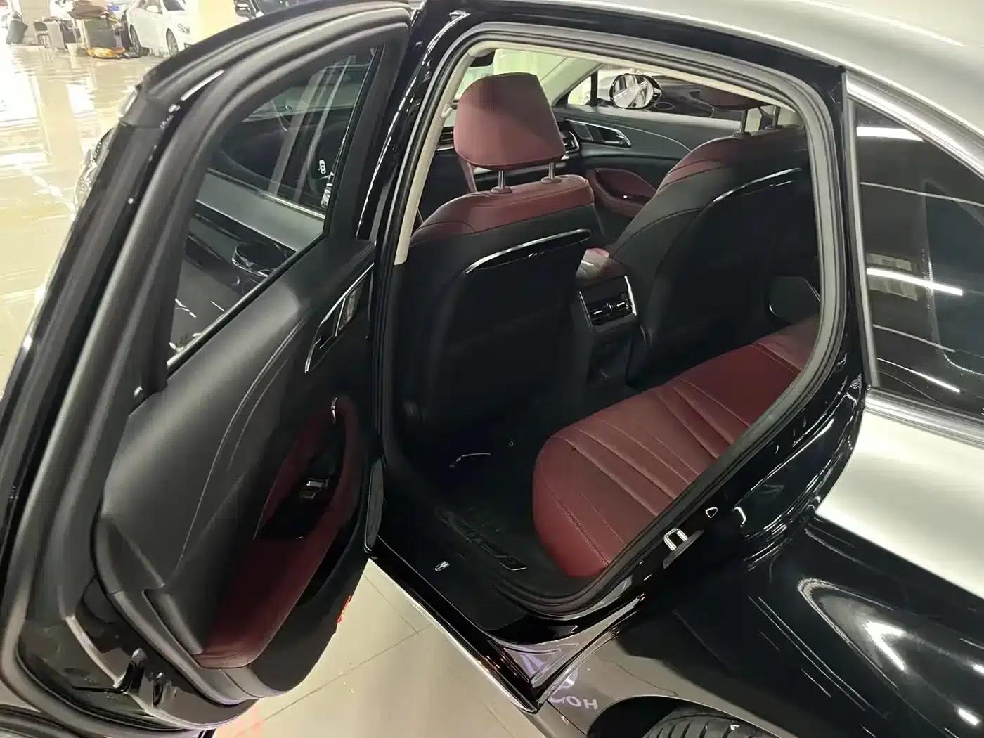 Hongqi H5 2023 1.5T DCT Intelligent Flagship Edition — миниатюра 6
