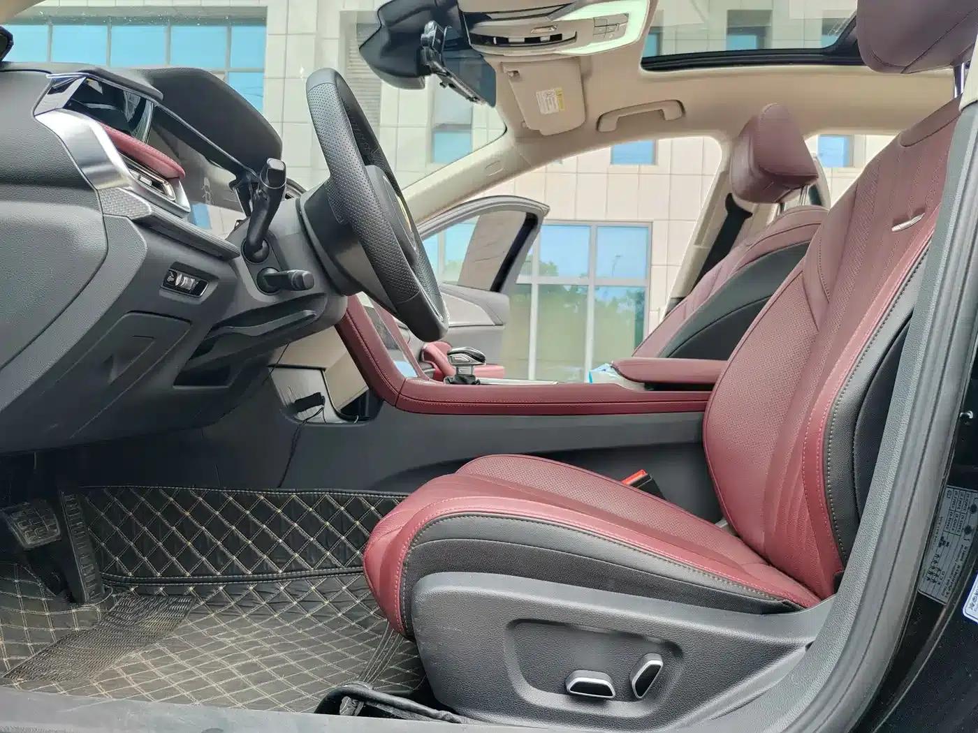 Hongqi H5 2023 2.0T Automatic Intelligent Flagship Edition — миниатюра 7