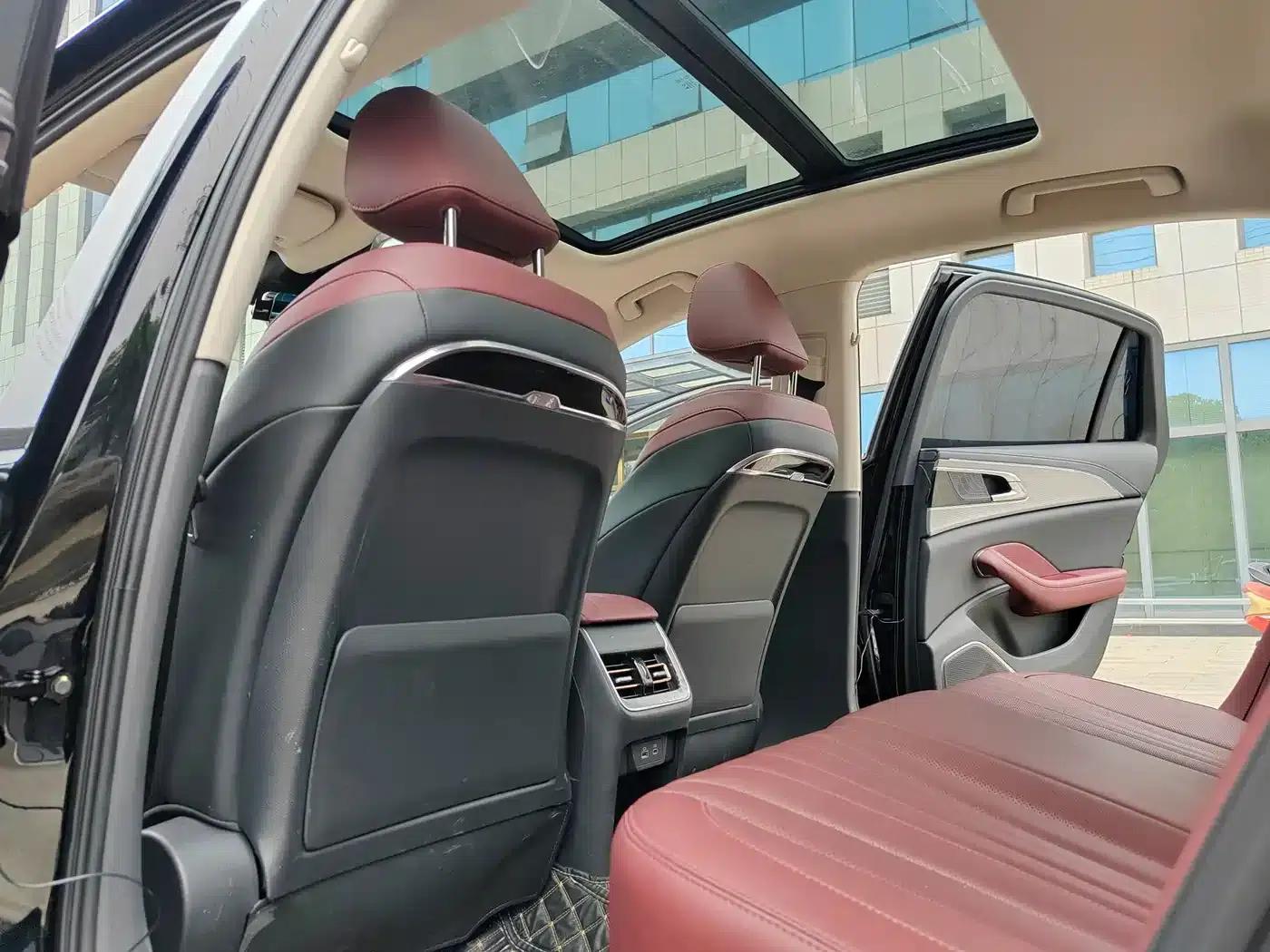 Hongqi H5 2023 2.0T Automatic Intelligent Flagship Edition — миниатюра 8