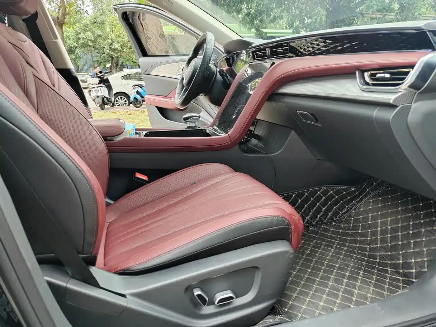 Hongqi H5 2023 2.0T Automatic Intelligent Flagship Edition — миниатюра 10