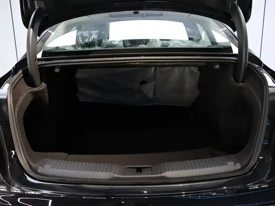 Hongqi H5 2025 2.0T Automatic Flagship Edition — миниатюра 11