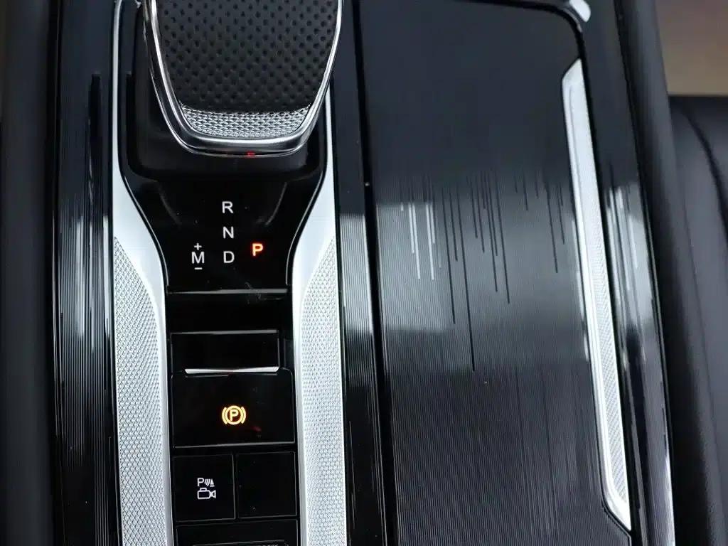 Hongqi H5 2025 2.0T Automatic Flagship Edition — миниатюра 14