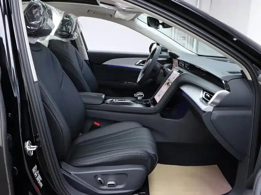 Hongqi H5 2025 2.0T Automatic Flagship Edition — миниатюра 19