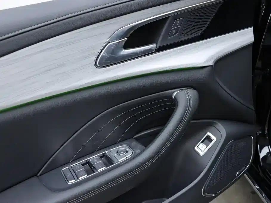 Hongqi H5 2025 2.0T Automatic Flagship Edition — миниатюра 13