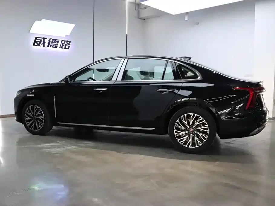 Hongqi H5 2025 2.0T Automatic Flagship Edition — миниатюра 5