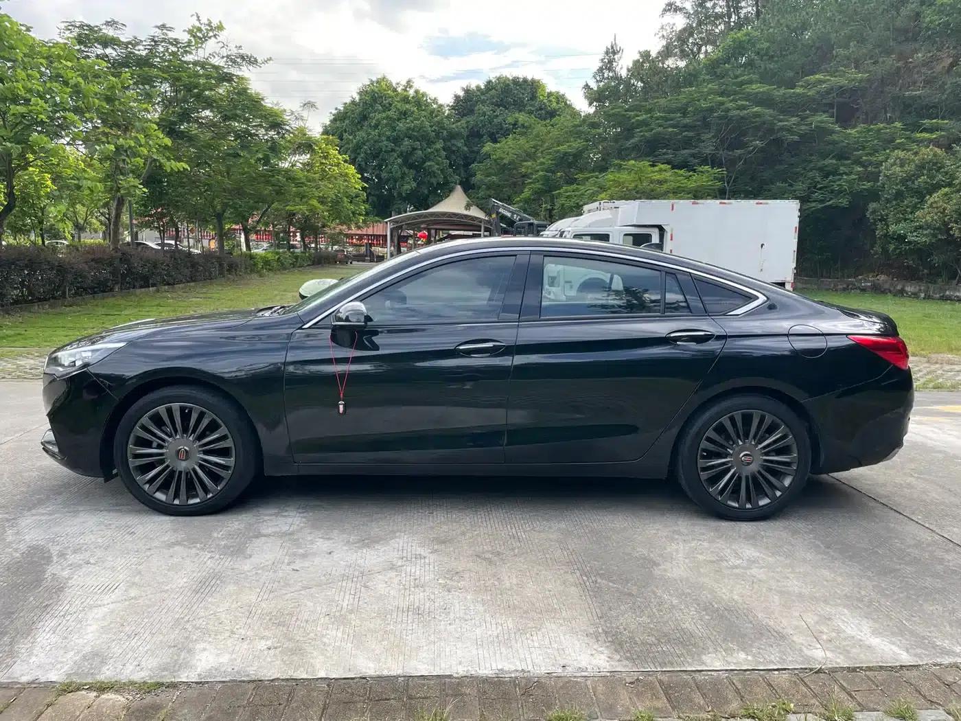 Hongqi H5 2020 1.5T DCT Flag Edition — миниатюра 13