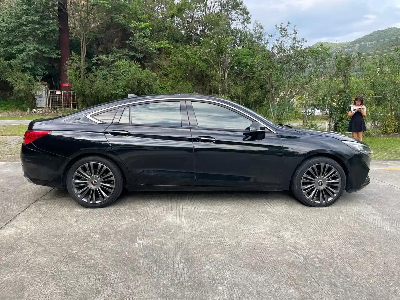 Hongqi H5 2020 1.5T DCT Flag Edition — миниатюра 14
