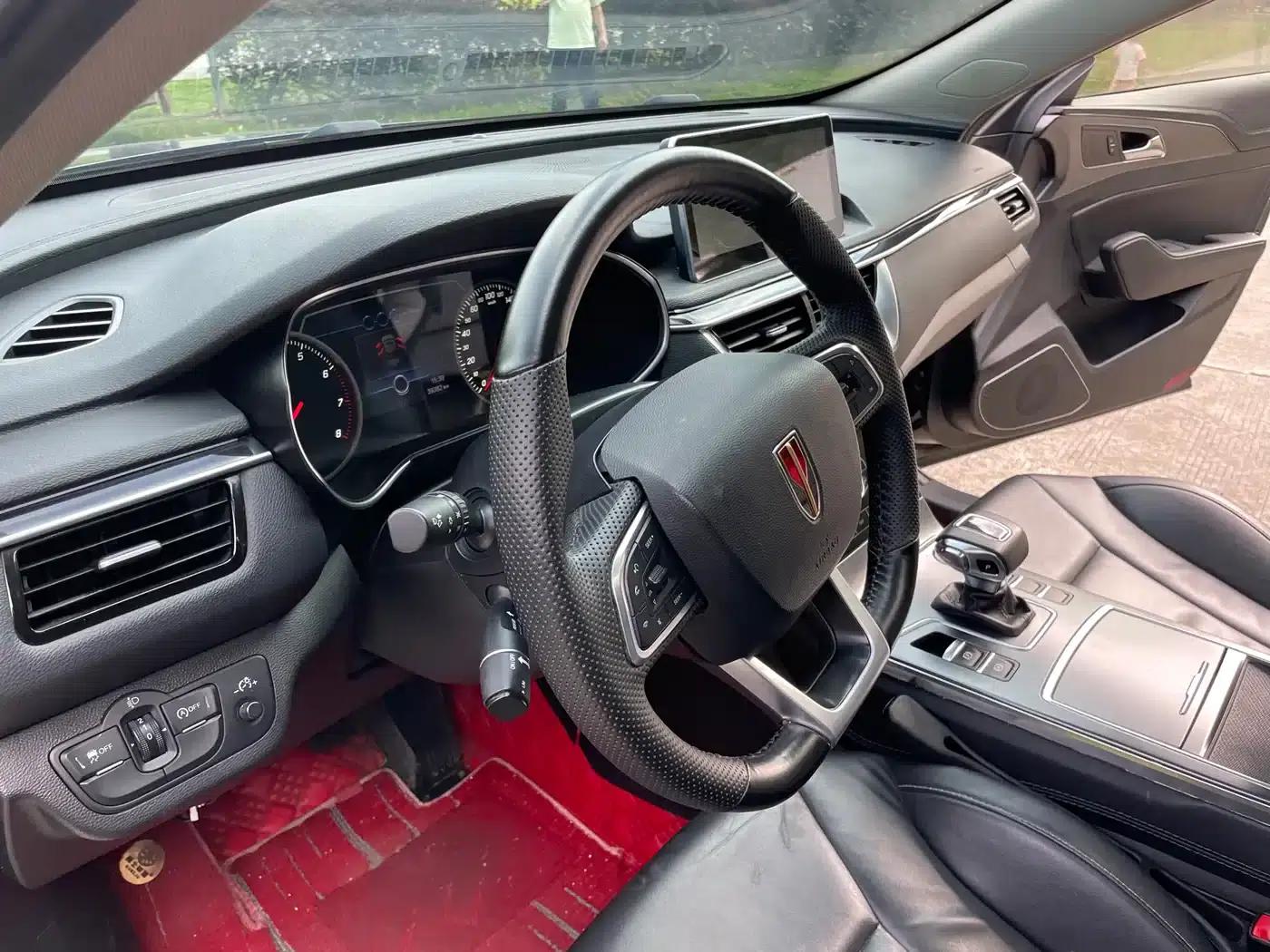 Hongqi H5 2020 1.5T DCT Flag Edition — миниатюра 8