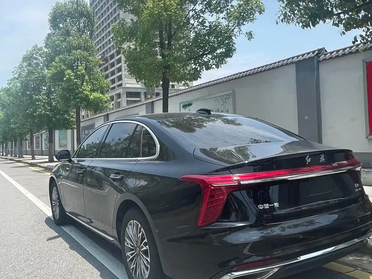 Hongqi H5 2023 1.5T DCT Intelligent Flagship Edition — миниатюра 7
