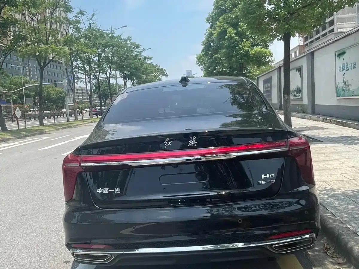 Hongqi H5 2023 1.5T DCT Intelligent Flagship Edition — миниатюра 8