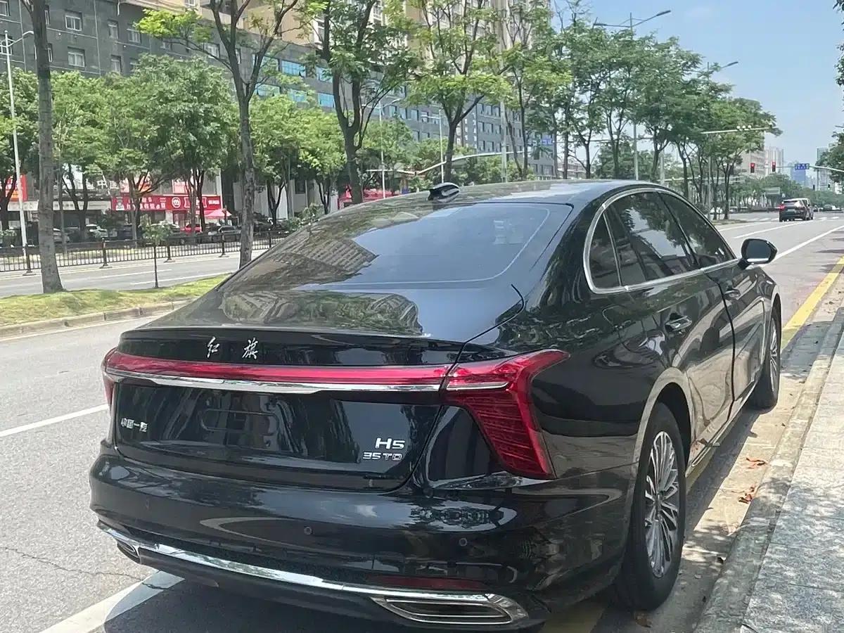Hongqi H5 2023 1.5T DCT Intelligent Flagship Edition — миниатюра 9