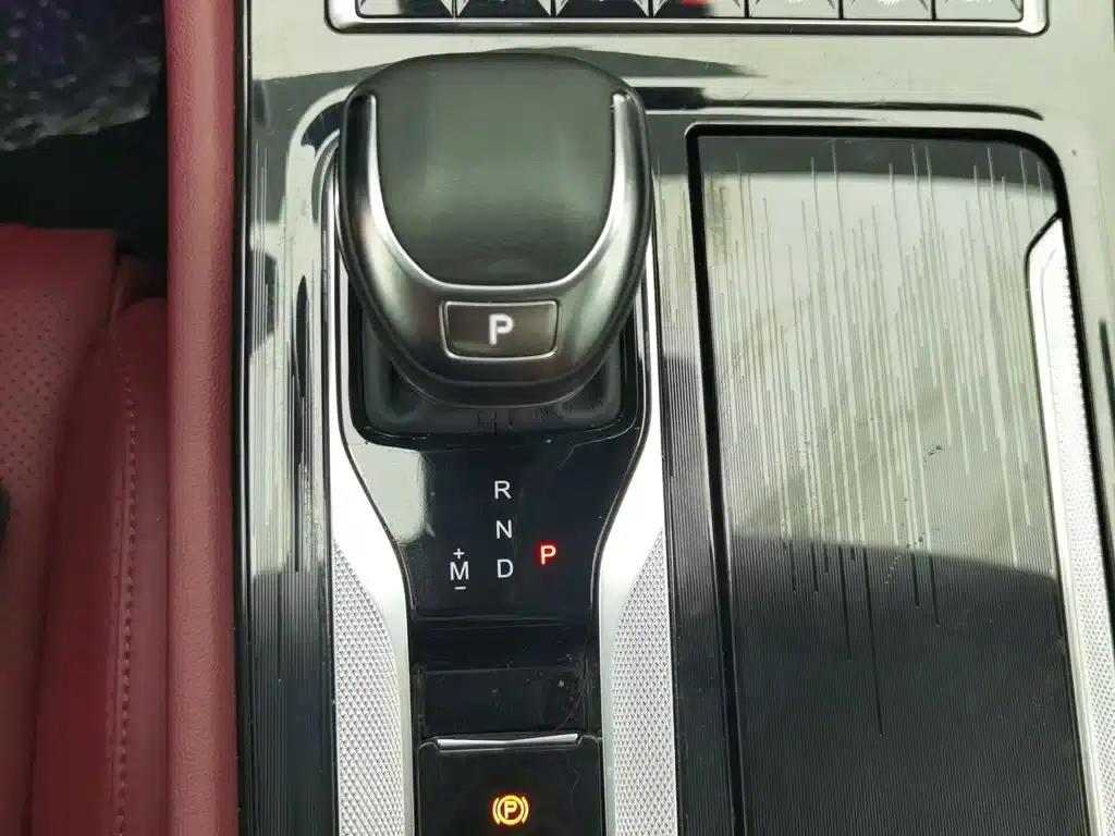 Hongqi H5 2023 1.5T DCT Intelligent Flagship Edition — миниатюра 13