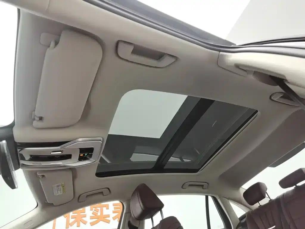 Hongqi H5 2023 1.5T DCT Intelligent Flagship Edition — миниатюра 14