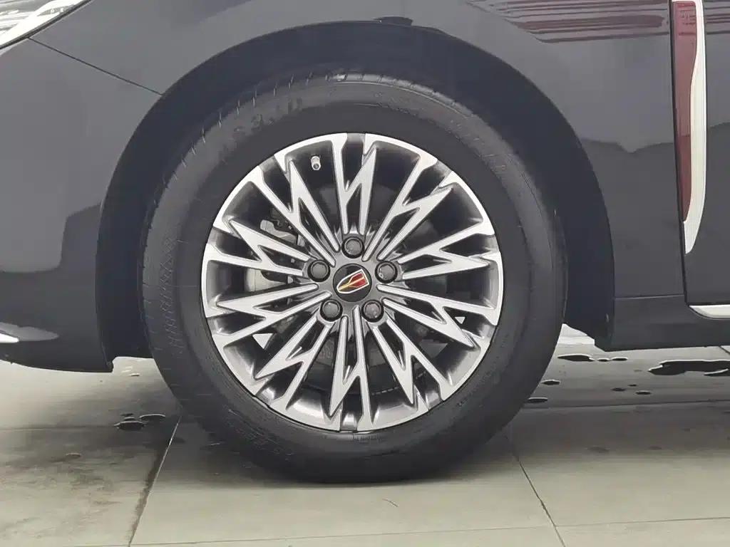 Hongqi H5 2023 1.5T DCT Intelligent Flagship Edition — миниатюра 17